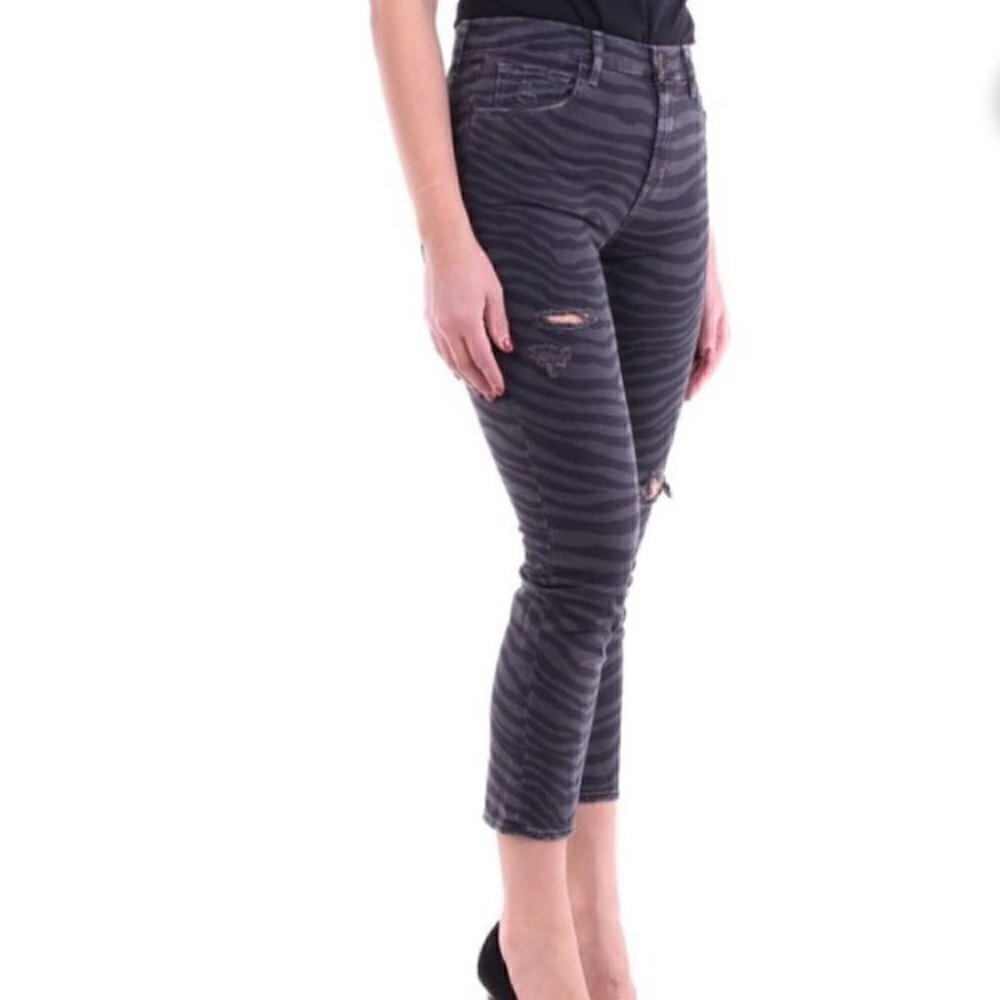 J Brand black dazzle destruct ruby high rise crop cigarette zebra Size 24